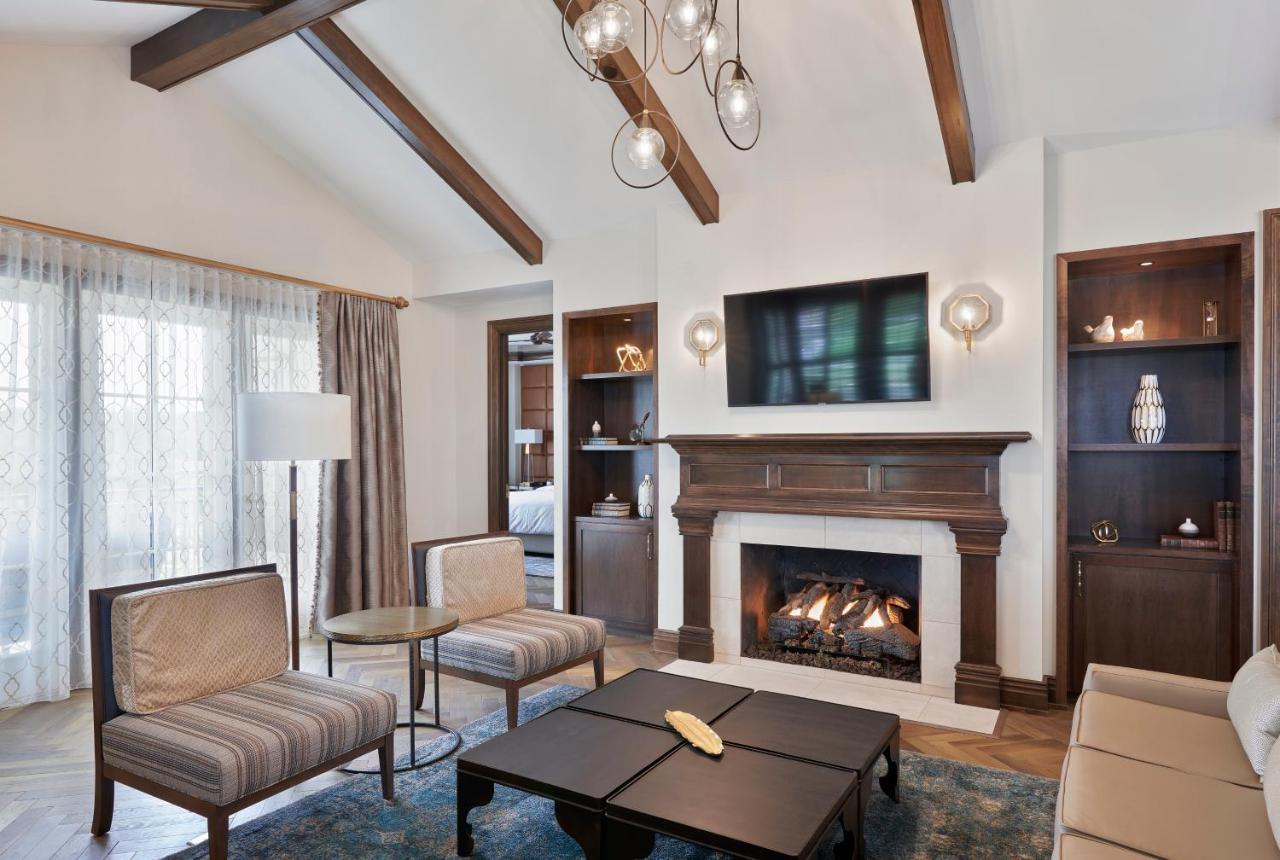The Inn At Meadowbrook Overland Park Eksteriør billede