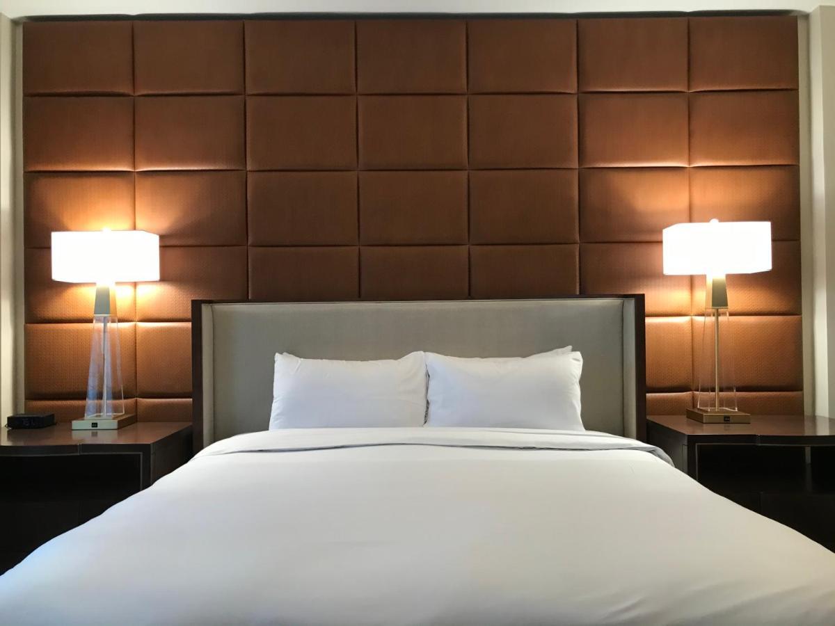 The Inn At Meadowbrook Overland Park Eksteriør billede