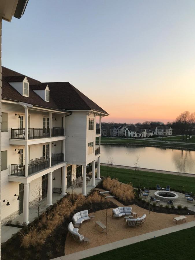 The Inn At Meadowbrook Overland Park Eksteriør billede